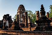 Thailand, Old Sukhothai - Wat Phra Pai Luang. The principal viharn in front of the prang. 